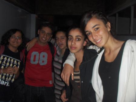 ραя�є qυ'ιℓ ι α ∂єѕ ρєяѕ�ηєѕ qυ'�η єѕт ѕ�я &